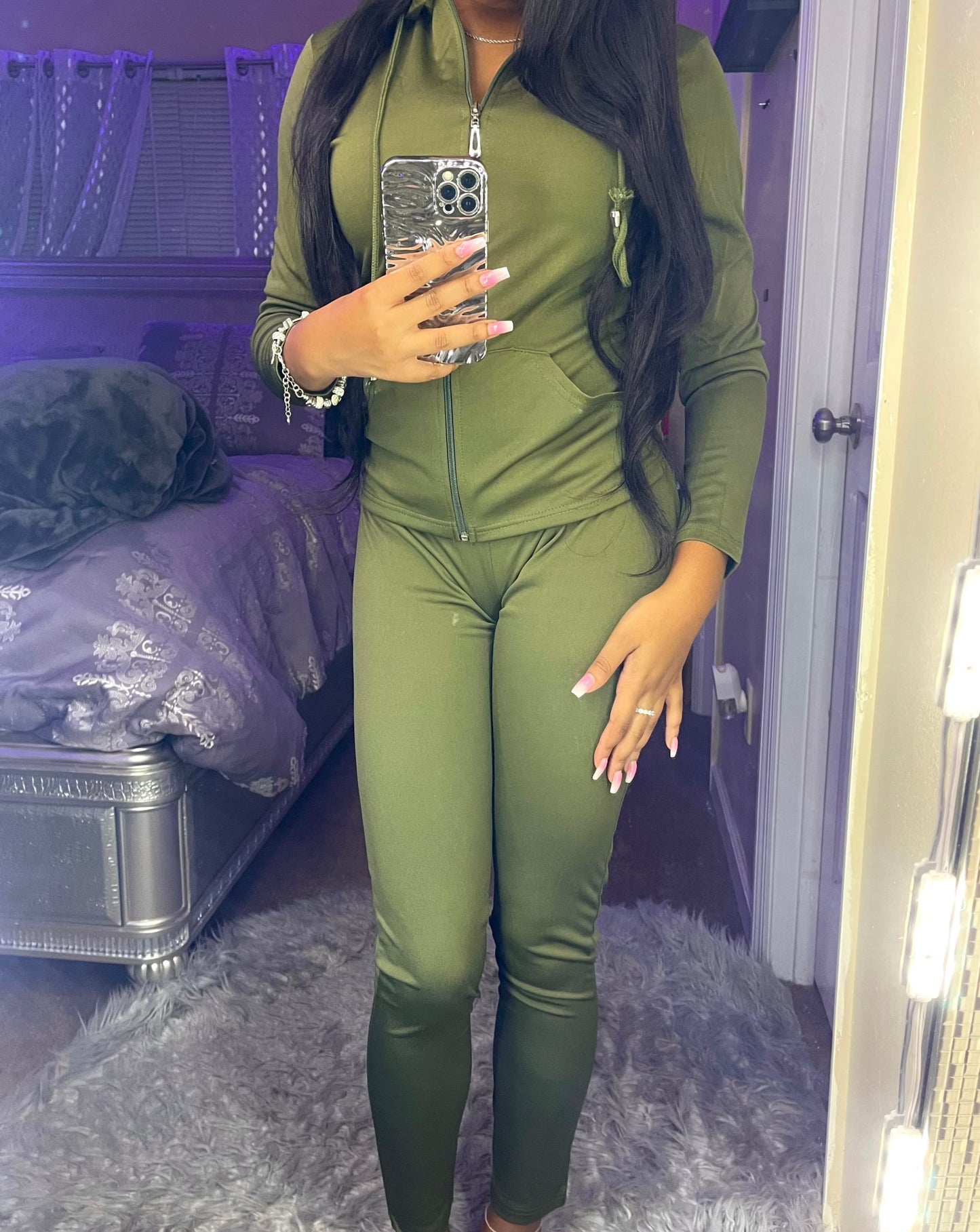 2 piece Baddie Sweatsuit Olive Green